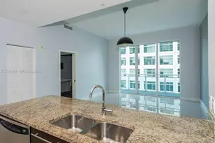 950 Brickell Bay Dr, Miami, FL 33131 - Photo 4