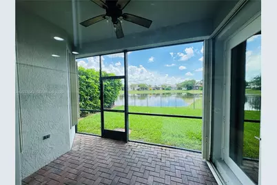 12400 NW 78th Mnr #0, Parkland, FL 33076 - Photo 10