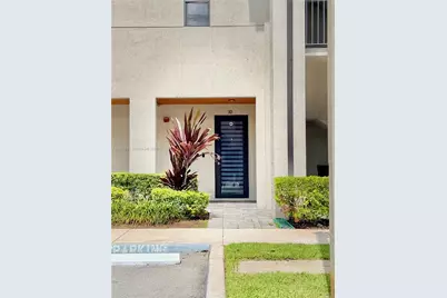 10455 NW 82nd St #10, Doral, FL 33178 - Photo 4