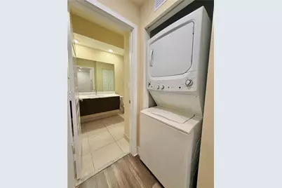 10455 NW 82nd St #10, Doral, FL 33178 - Photo 20