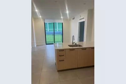 16395 Biscayne Blvd #313, North Miami Beach, FL 33160 - Photo 8
