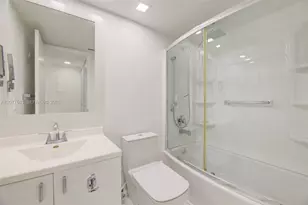 12601 SW 13th St, Pembroke Pines, FL 33027 - Photo 18