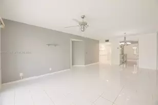12601 SW 13th St, Pembroke Pines, FL 33027 - Photo 10