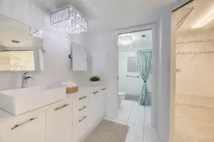 12601 SW 13th St, Pembroke Pines, FL 33027 - Photo 14
