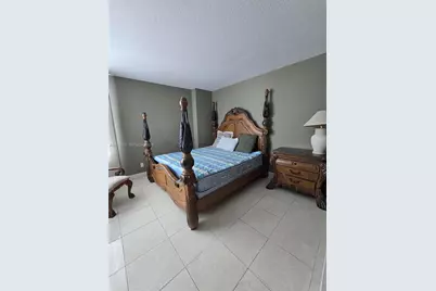 325 S Biscayne Blvd #3115, Miami, FL 33131 - Photo 10