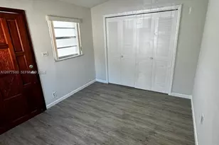 2734 SW 30th Ct, Miami, FL 33133 - Photo 10