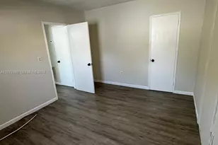 2734 SW 30th Ct, Miami, FL 33133 - Photo 2