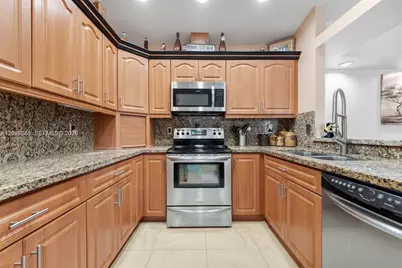 [Address not provided], Miami, FL 33186 - Photo 12
