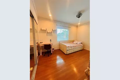 1920 NW 32nd Ave, Miami, FL 33125 - Photo 10