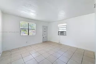 2419 NW 6th Ct, Pompano Beach, FL 33069 - Photo 8