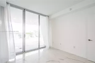 8425 Crespi Blvd, Miami Beach, FL 33141 - Photo 10