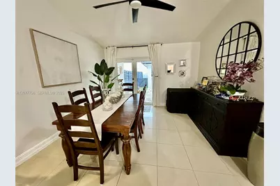 9021 NW 150th Ter, Miami Lakes, FL 33018 - Photo 22