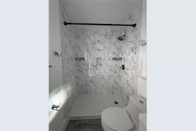 2658 W 74th Ter, Hialeah, FL 33016 - Photo 6