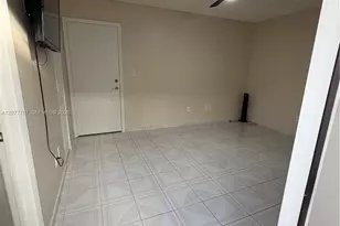 2658 W 74th Terrace, Hialeah, FL 33016 - Photo 4