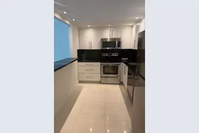 19390 Collins Ave #1418, Sunny Isles Beach, FL 33160 - Photo 4