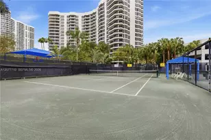 3500 Mystic Pointe Dr, Aventura, FL 33180 - Photo 36