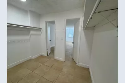488 NW 165th St Rd #B-412, Miami, FL 33169 - Photo 30