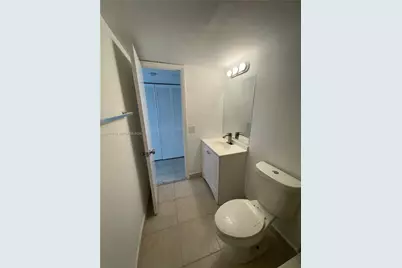 488 NW 165th St Rd #B-412, Miami, FL 33169 - Photo 18