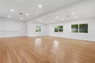 13040 N Miami Ave, Miami, FL 33168 - Photo 12