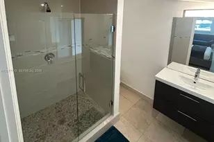 17650 NE 19th Ave, North Miami Beach, FL 33162 - Photo 10