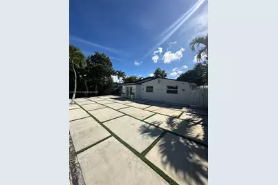 17650 NE 19th Ave, North Miami Beach, FL 33162 - Photo 1