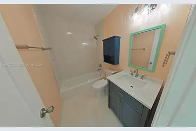 8336 SW 10th Ter #8336, Miami, FL 33144 - Photo 4