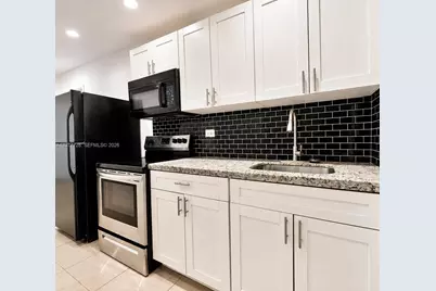 5807 SW 25th St #000, West Park, FL 33023 - Photo 6
