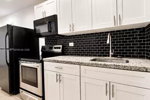 5807 SW 25th St, West Park, FL 33023 - Photo 6