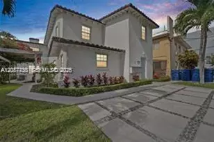 6966 Byron Ave, Miami Beach, FL 33141 - Photo 2