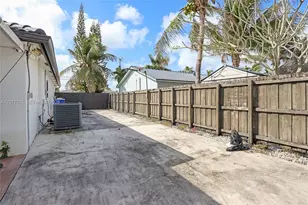 12633 SW 224th St, Miami, FL 33170 - Photo 2