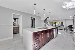 4543 NW 90th Ave, Sunrise, FL 33351 - Photo 2