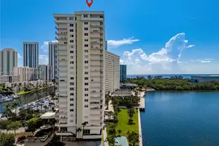 500 Bayview Dr, Sunny Isles Beach, FL 33160 - Photo 8