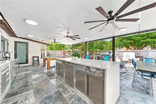 10125 SW 84th St, Miami, FL 33173 - Photo 16