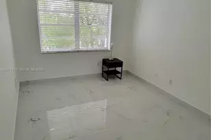 1610 Lenox Ave., Miami Beach, FL 33139 - Photo 12