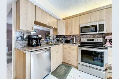 15451 Pembridge Dr #214, Delray Beach, FL 33484 - Photo 14