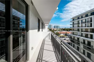 2001 Van Buren St, Hollywood, FL 33020 - Photo 8