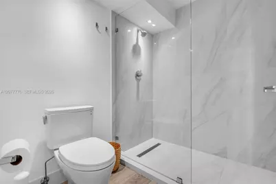 607 Ocean Dr #10K, Key Biscayne, FL 33149 - Photo 18