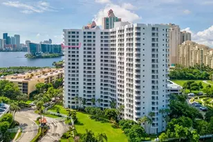 3300 NE 192nd St, Aventura, FL 33180 - Photo 26