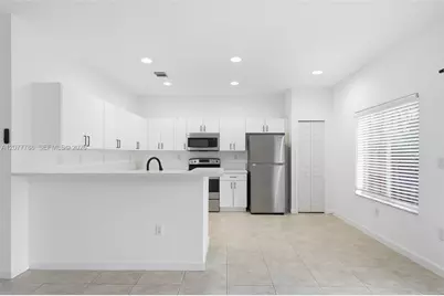 22505 SW 94th Pl, Cutler Bay, FL 33190 - Photo 16
