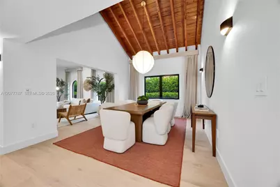 428 SW 19th Rd, Miami, FL 33129 - Photo 4