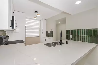 1709 Whitehall Dr #103, Davie, FL 33324 - Photo 12