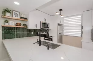 1709 Whitehall Dr, Davie, FL 33324 - Photo 10
