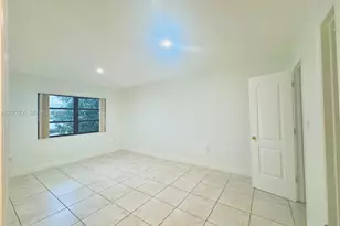 7901 SW 104th St, Miami, FL 33156 - Photo 4