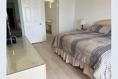 3530 Mystic Pointe Dr #3207, Aventura, FL 33180 - Photo 12