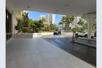 5600 Collins Ave #15J, Miami Beach, FL 33140 - Photo 20