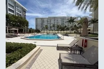 5600 Collins Ave #15J, Miami Beach, FL 33140 - Photo 26