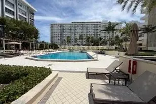 5600 Collins Ave, Miami Beach, FL 33140 - Photo 26