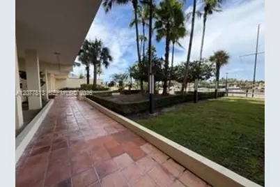 5600 Collins Ave #15J, Miami Beach, FL 33140 - Photo 36