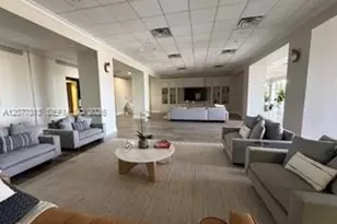 5600 Collins Ave, Miami Beach, FL 33140 - Photo 38