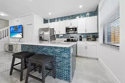 24980 SW 107 Ct, Homestead, FL 33032 - Photo 6